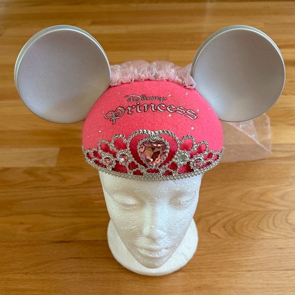 Disney Princess Minnie Mouse Ears with Tiara and Veil - Picture 1 of 15